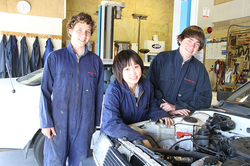 Macleans College