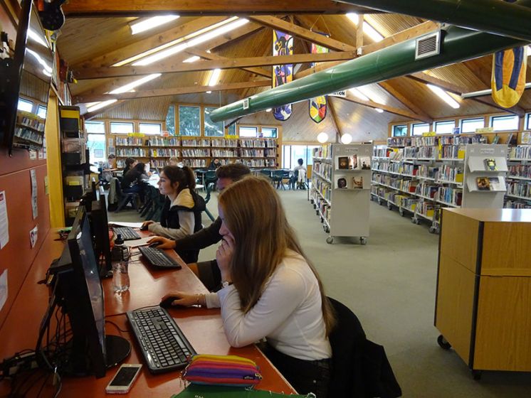 Onslow College