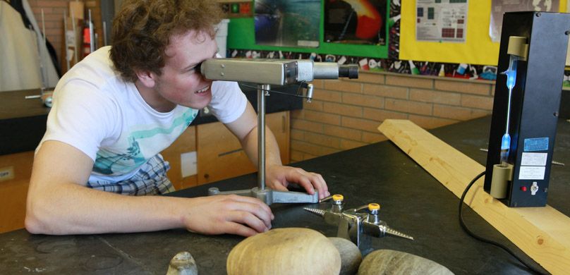 Robert Thirsk High School