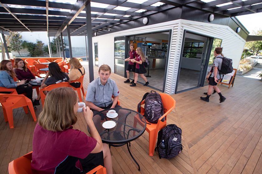 Nayland College