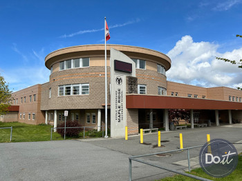 Maple Ridge Secondary School