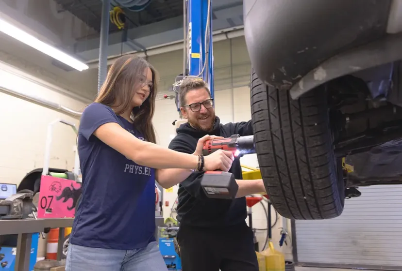 Abbey Park HS Autowerkstatt