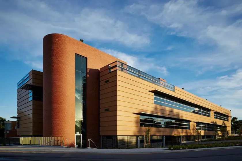 Adelaide High School in Adelaide 3