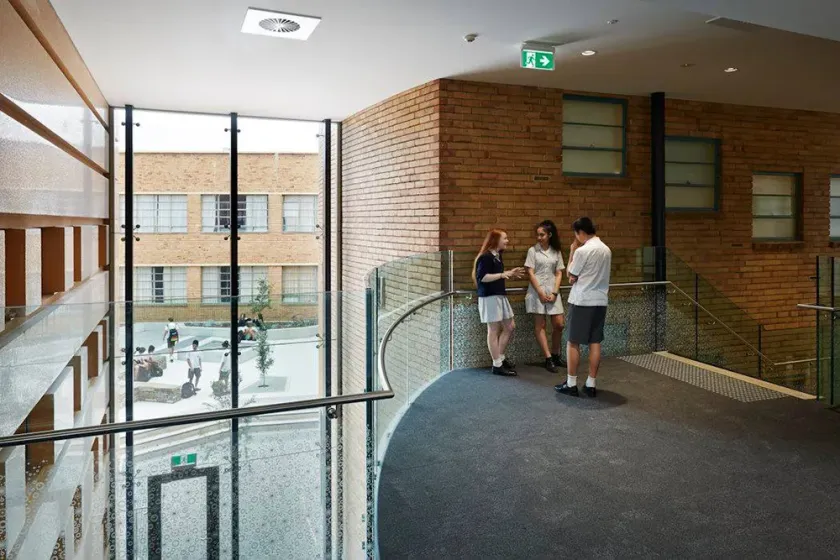 Adelaide High School in Adelaide 5 