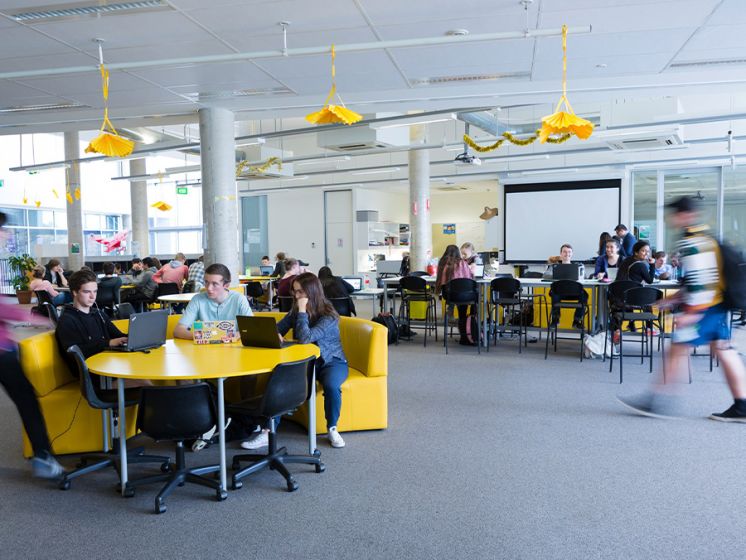 Australian Science and Mathematics School 7