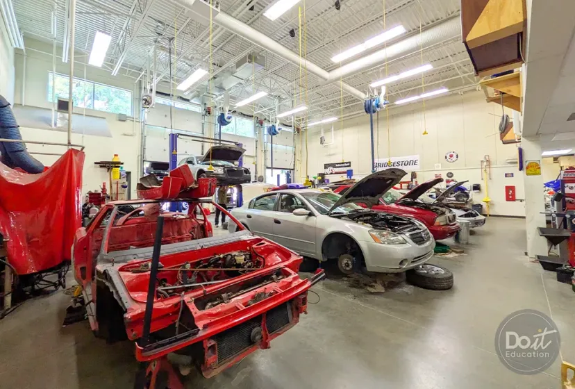 Belmont HS Autowerkstatt
