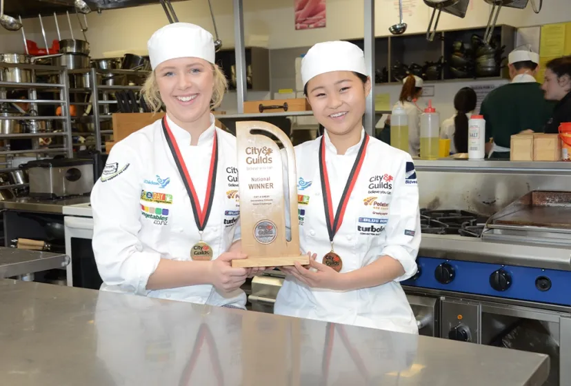 Burnside HS Kochen 2