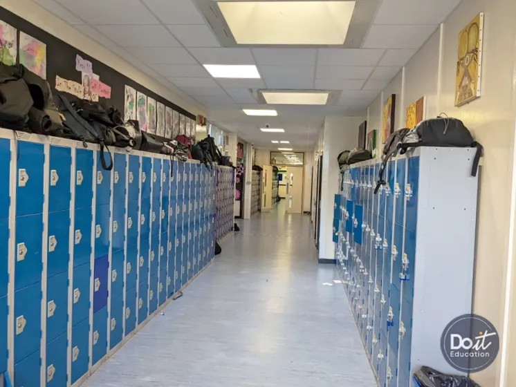 Ferndown Upper School 7
