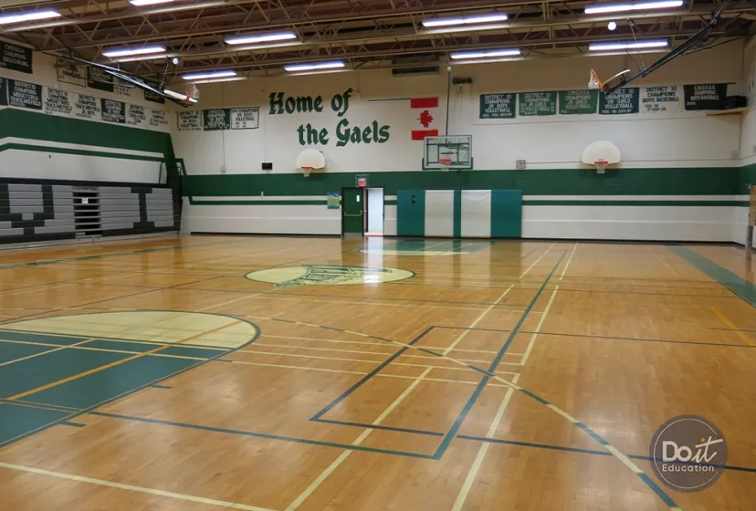 Guelph Collegiate Institute Sporthalle 2