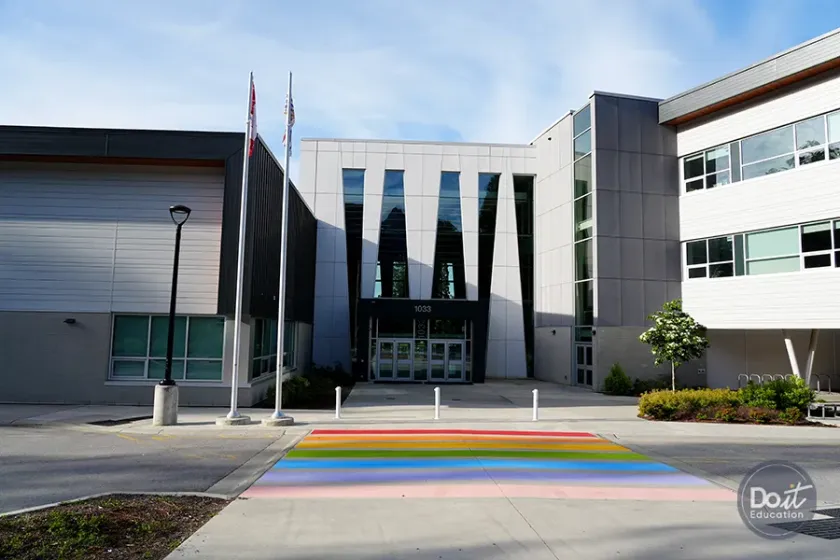 Handsworth Secondary High School North Vancouver Kanada 13