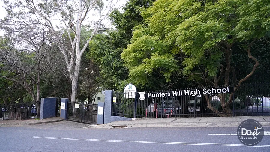 Hunters Hill High School 04