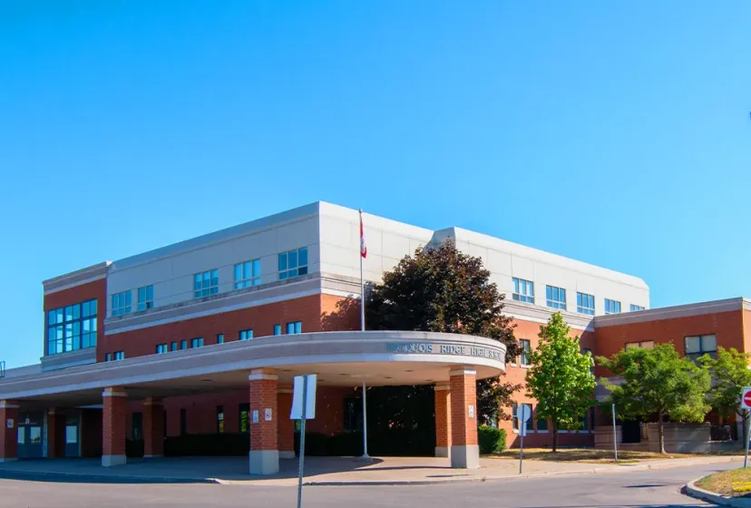 Iroquois Ridge HS Titelbild