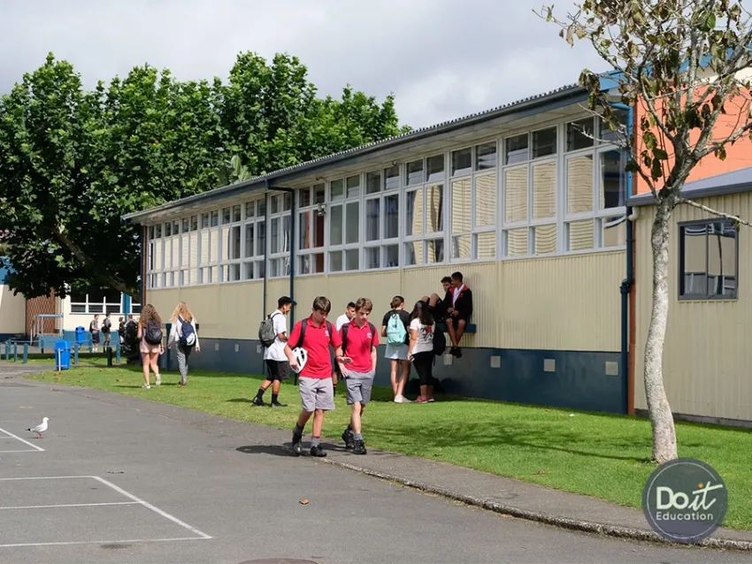 Kamo High School