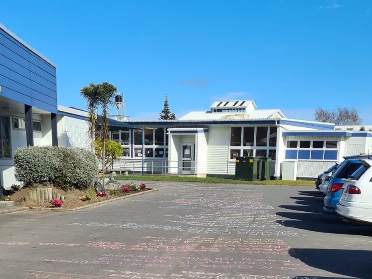 Kapiti College 7