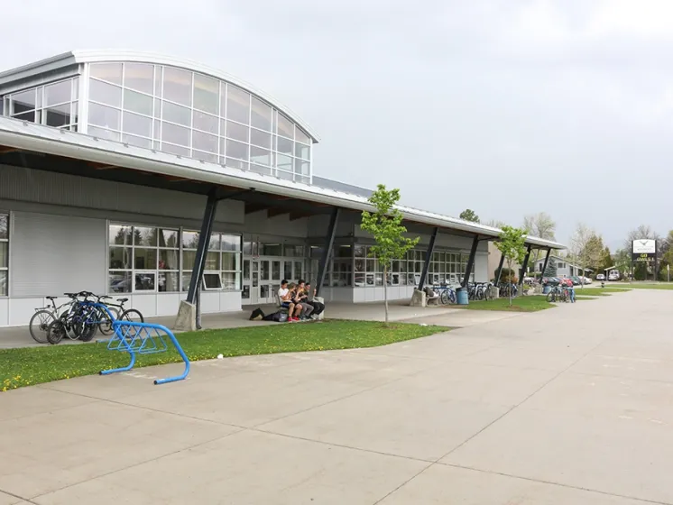 Kelowna Secondary School 2