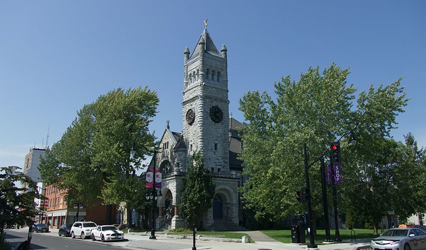 Kingston 4