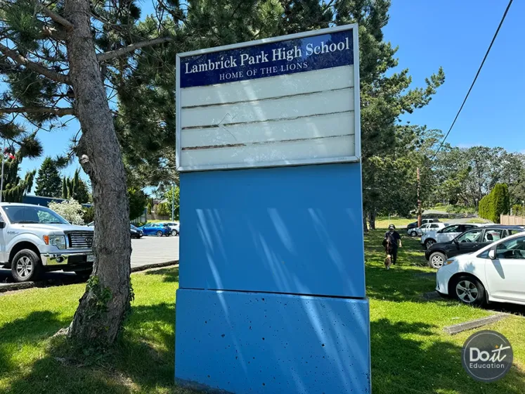 Lambrick Park Secondary High School 20