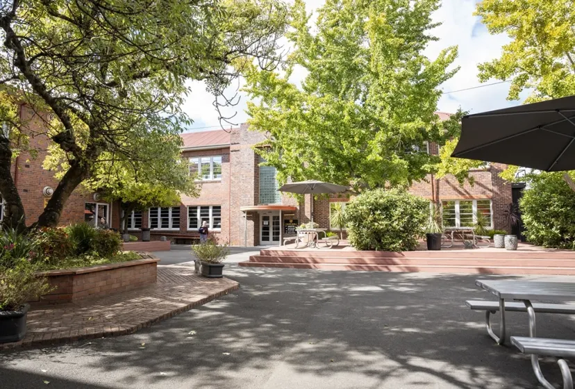 Launceston College Eingang
