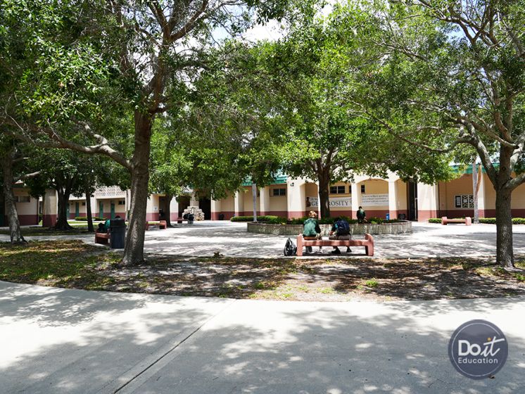 Melbourne Catholic Central School 8