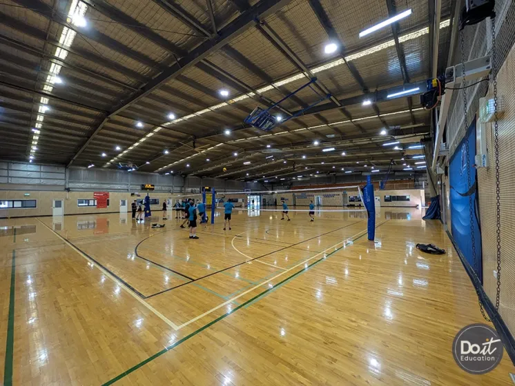 Meridan SHS Sporthalle (1)