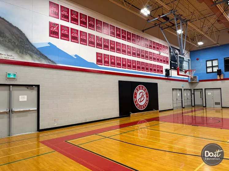 Mount Boucherie Sporthalle 2