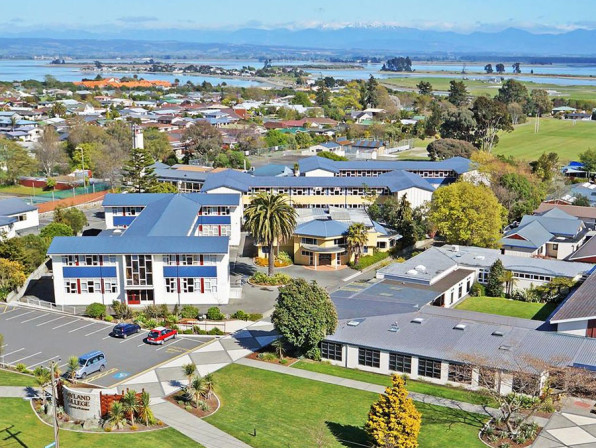 Nayland College