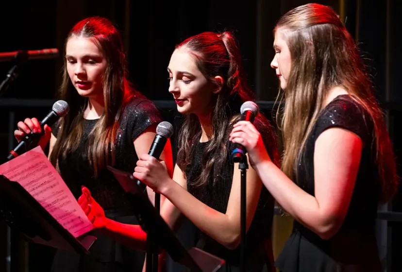 Notre Dame Academy Singen