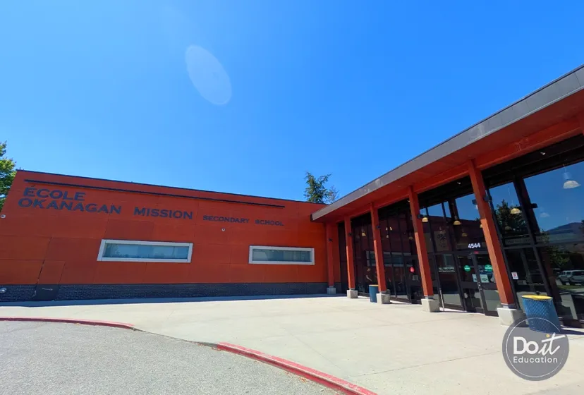 Okanagan Mission HS Eingang