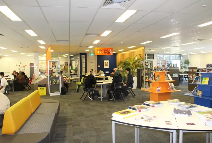 Roma Mitchell Secondary College Bibliothek