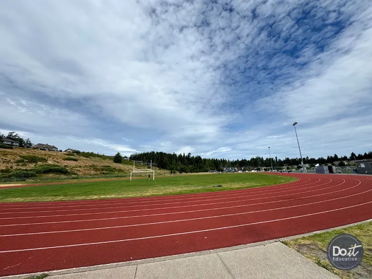 Royal Bay Sportplatz (2)