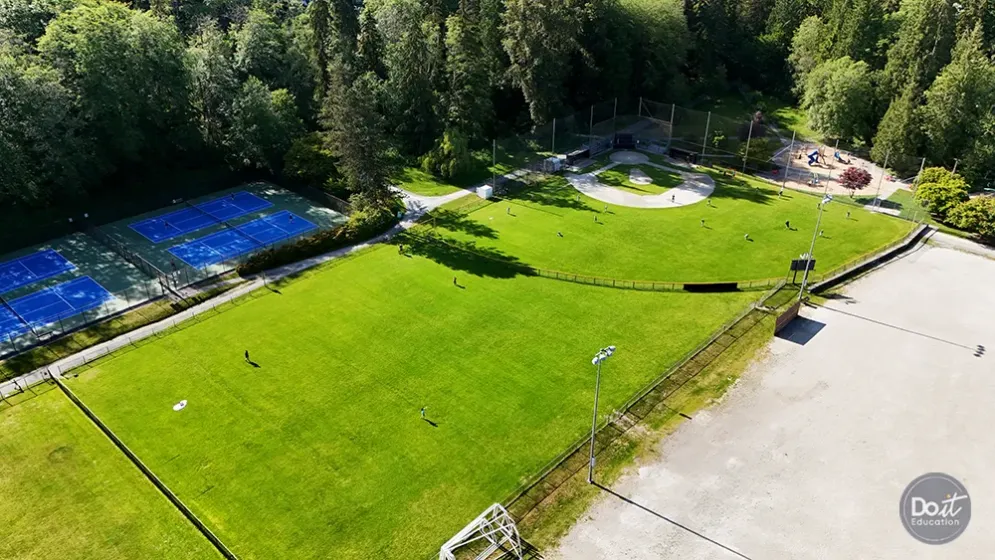 Seycove Secondary North Vancouver Kanada 3