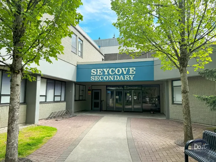 Seycove Secondary North Vancouver Kanada 7