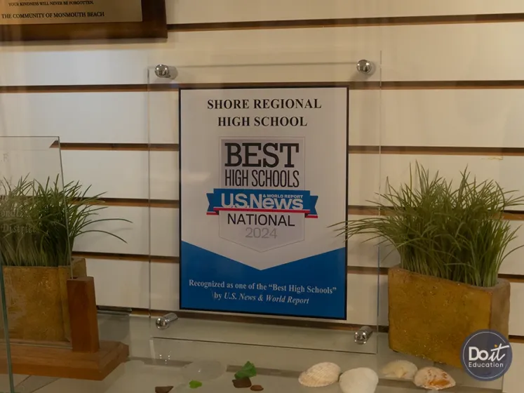 Shore Regional High School Flur (4)
