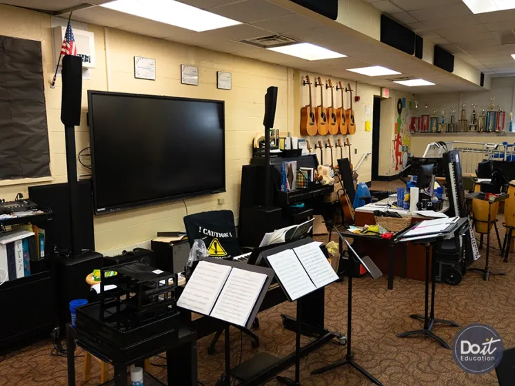 Shore Regional High School Musikraum (4)