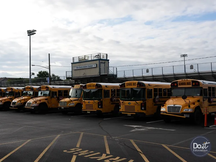 Shore Regional High School Schulbus (1)