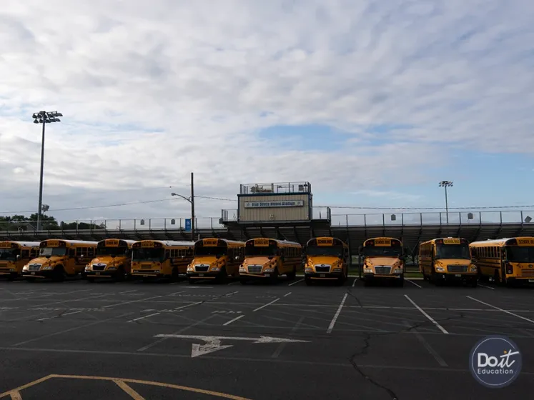 Shore Regional High School Schulbus (2)