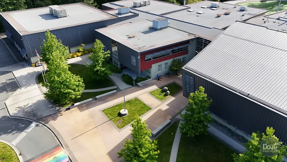 Sutherland Secondary North Vancouver Kanada 2