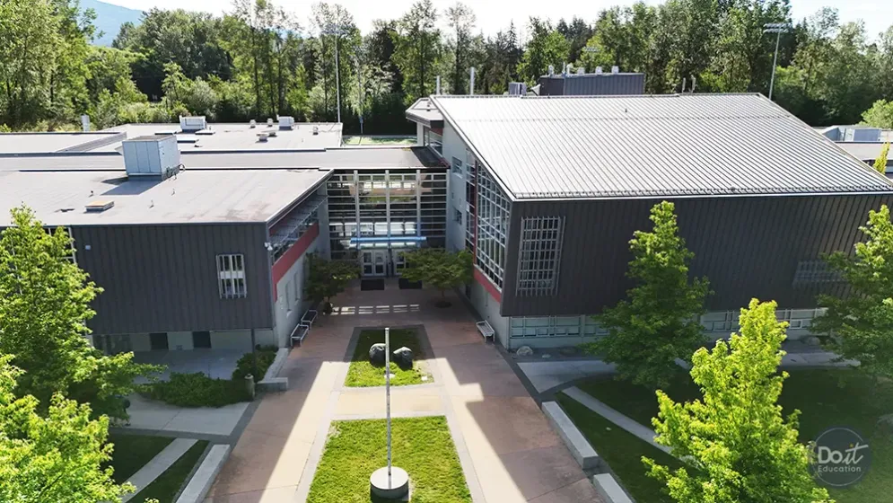 Sutherland Secondary North Vancouver Kanada 6