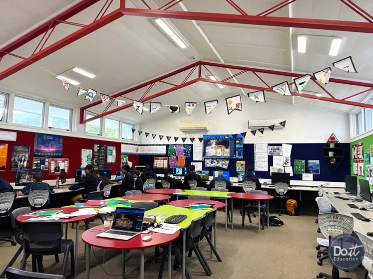 Thames High School 02