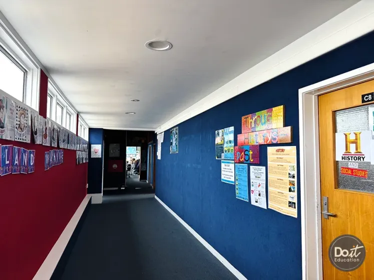 Thames High School 03