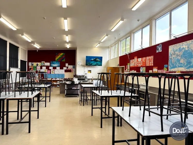 Thames High School 11