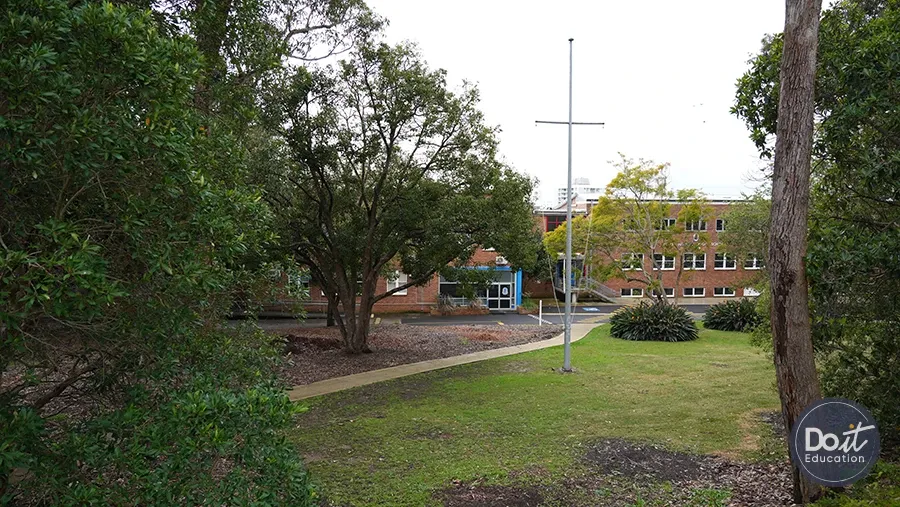 The Jannali High School 26
