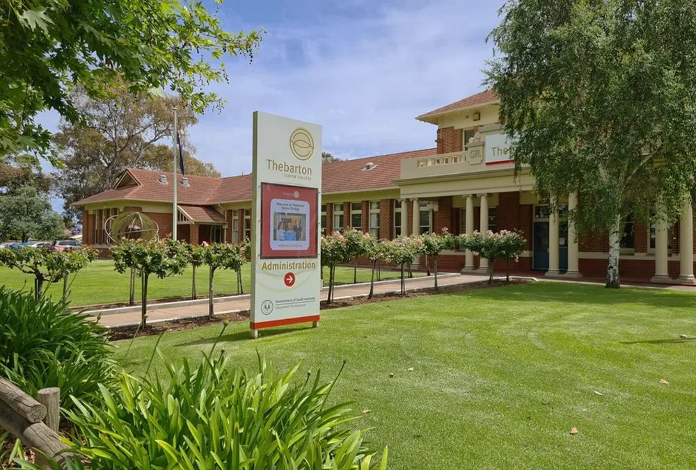 Thebarton Senior College
