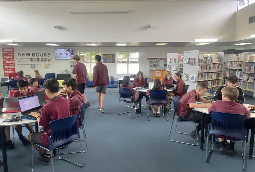 Underdale High School Aula 3