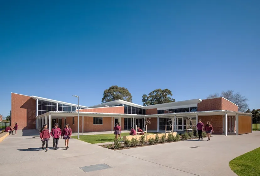 Underdale High School Schulhof 2