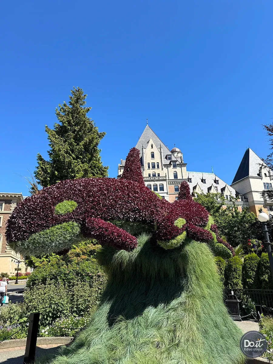 Victoria (2)