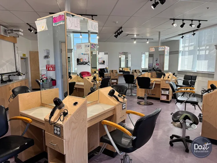 Victoria High Friseurstudio (1)