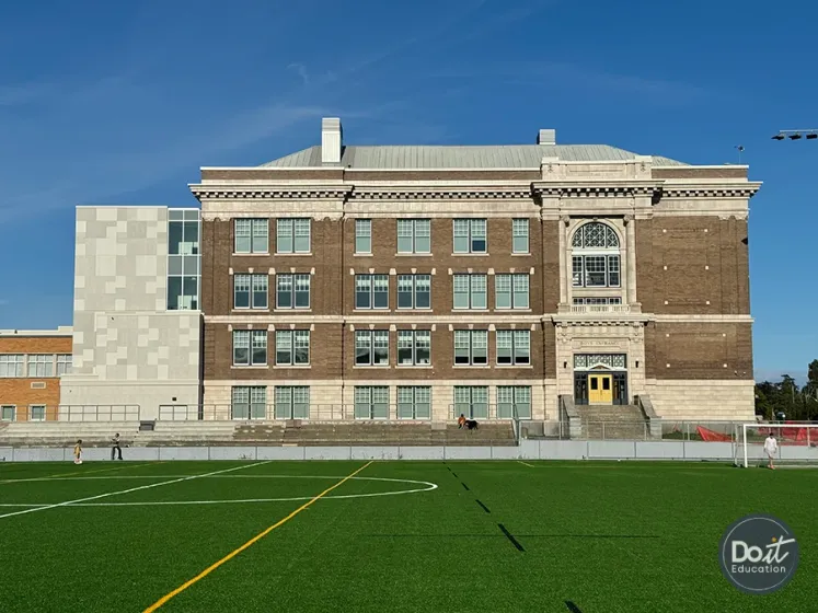 Victoria High School 01
