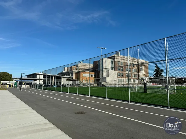 Victoria High School 03