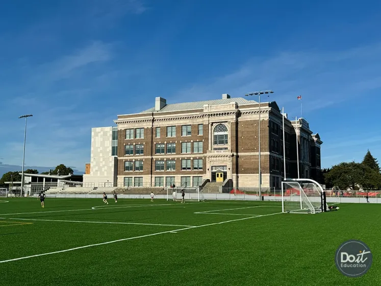 Victoria High School 09